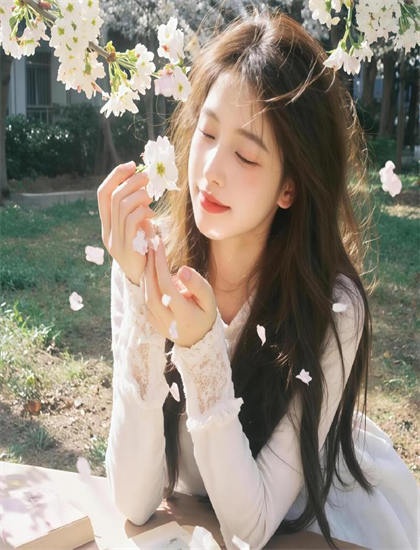 两个人看的视频高清在线观看_黄色精品视频_大胆西西美女