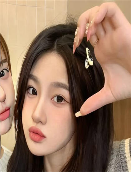 老师你别摸了我快尿出来了_野花视频免费在线播放_韩国日本免费不卡在线丷